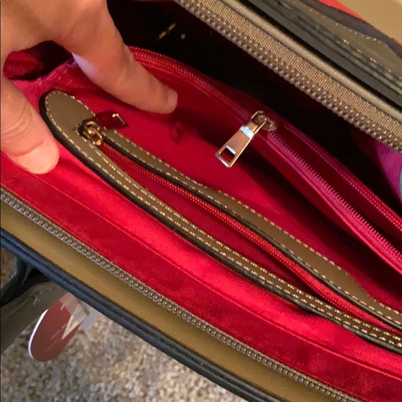 NWT Shoulder Bag Tan, Blue, Red - Rimen & Co. - Picture 5 of 6